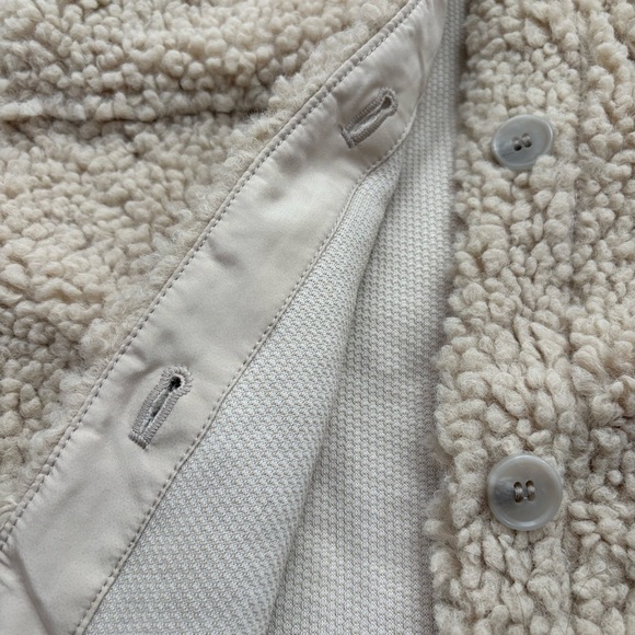 H&M Oversized Teddy Shacket Faux Sherpa Double Pocket Button Down Neutral XS NEW - Picture 16 of 17
